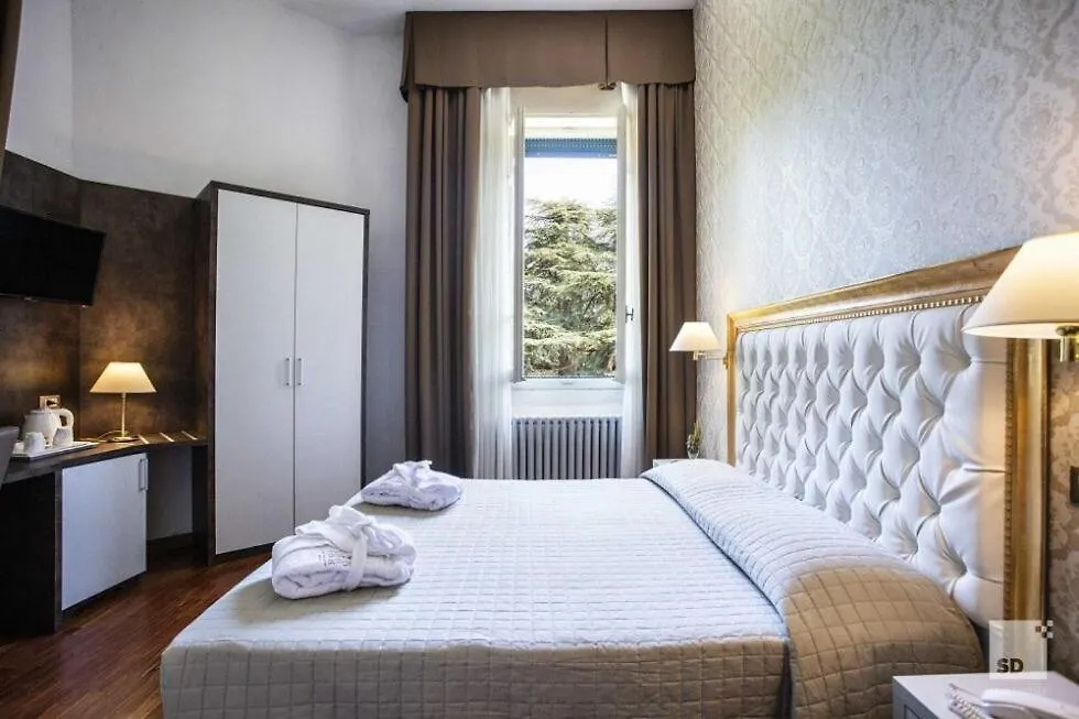 ****  Grand Hotel Terme Riolo Terme İtalya