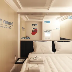 Ostelzzz Hostel Milaan